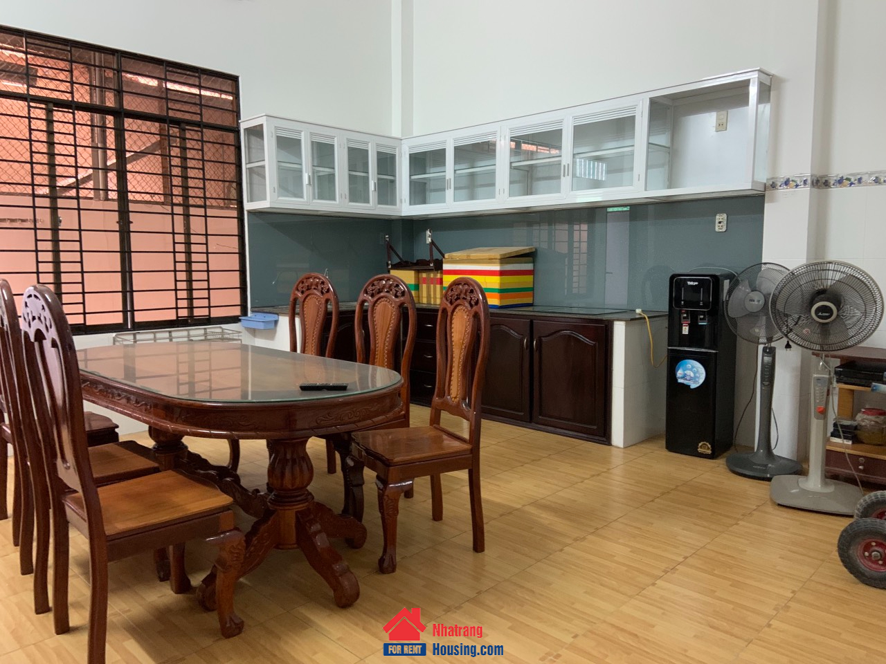 House for rent in Vĩnh Hòa ward, North of Nha Trang | 3 floors, 3 bedrooms | 10 million
